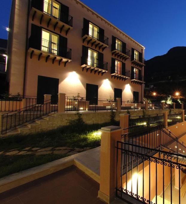Castellammare Smart Rooms Castellammare del Golfo Luaran gambar