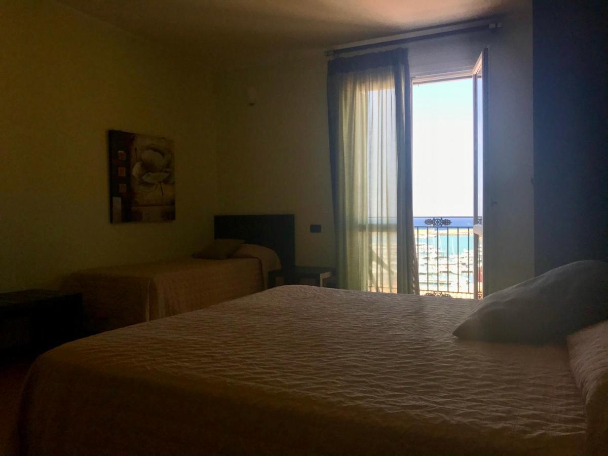 Castellammare Smart Rooms Castellammare del Golfo Luaran gambar
